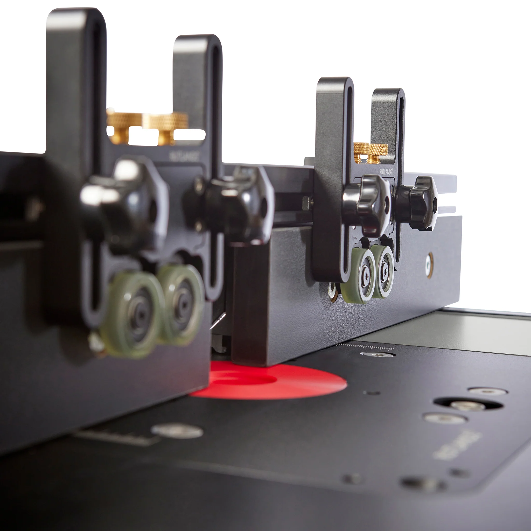 Bench Cast Router Table - R15 Lift and Motor with Speed Control NVR Switch - Image 13