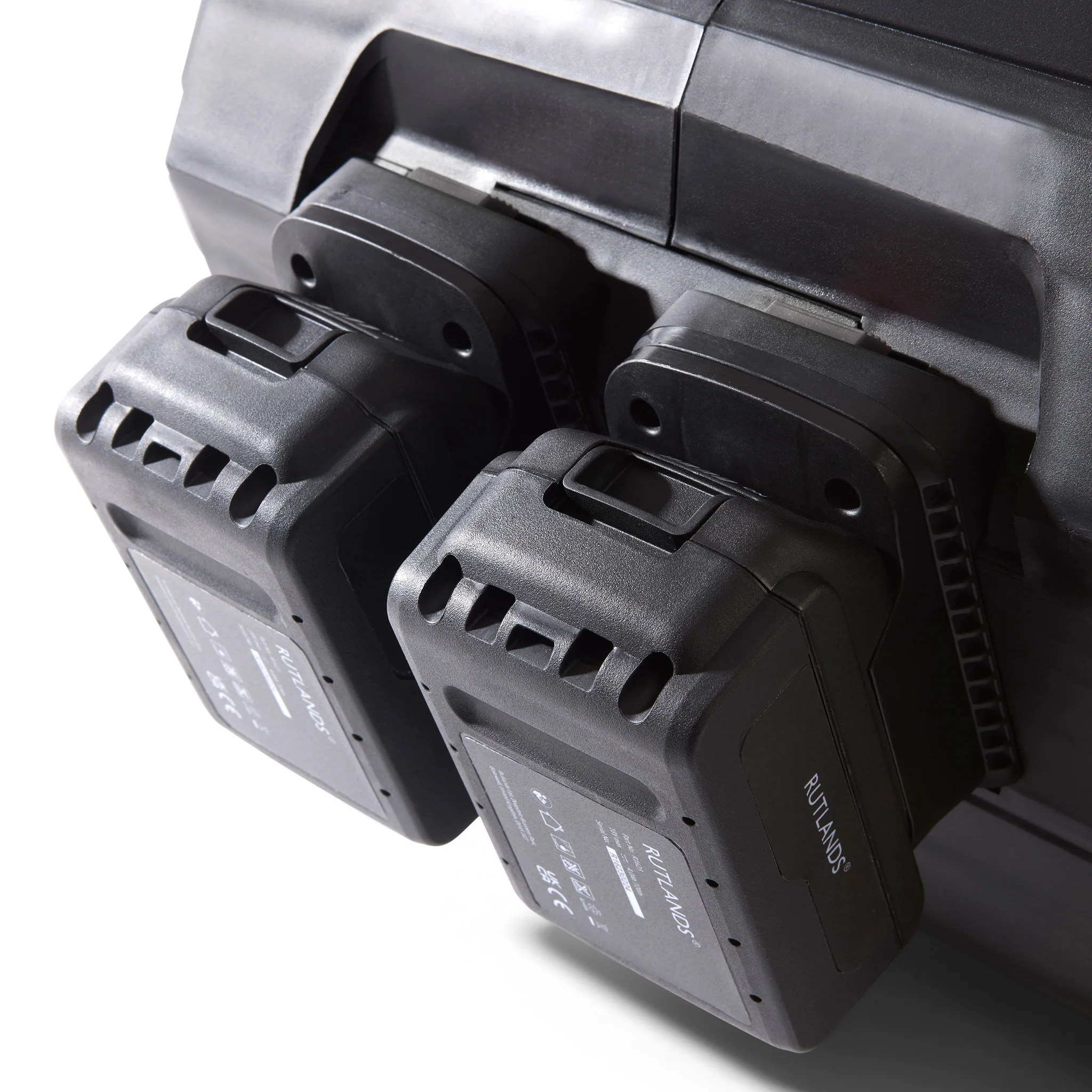 Silent Brushless Cordless 20V Compressor - 6 Litre - Image 6